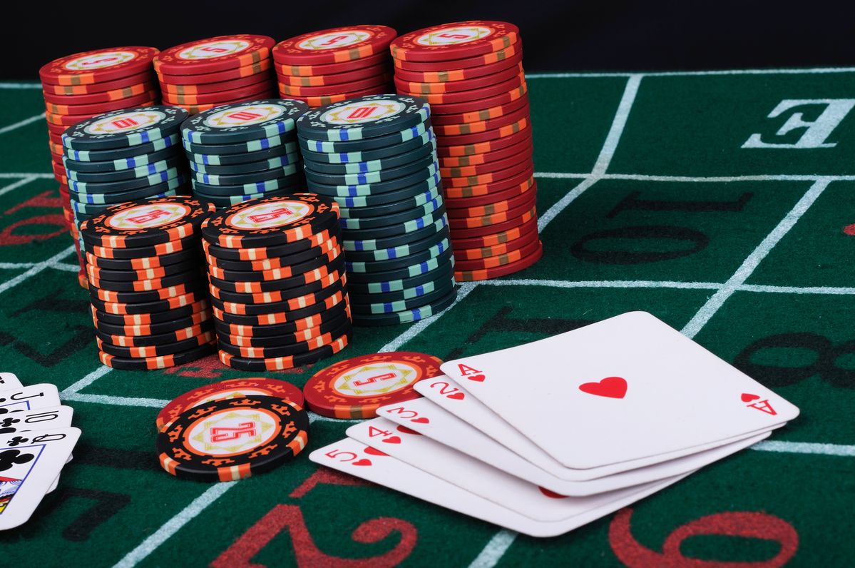 Rival Stars Horse Racing کھلاڑیوں کے لیے لائیو کیسینو سیکشن